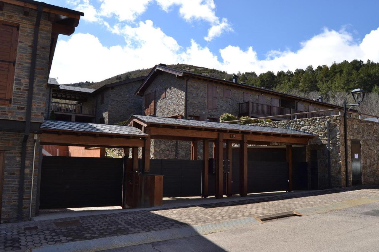Preciosa Planta Baja Con Piscina Caixans Exterior foto